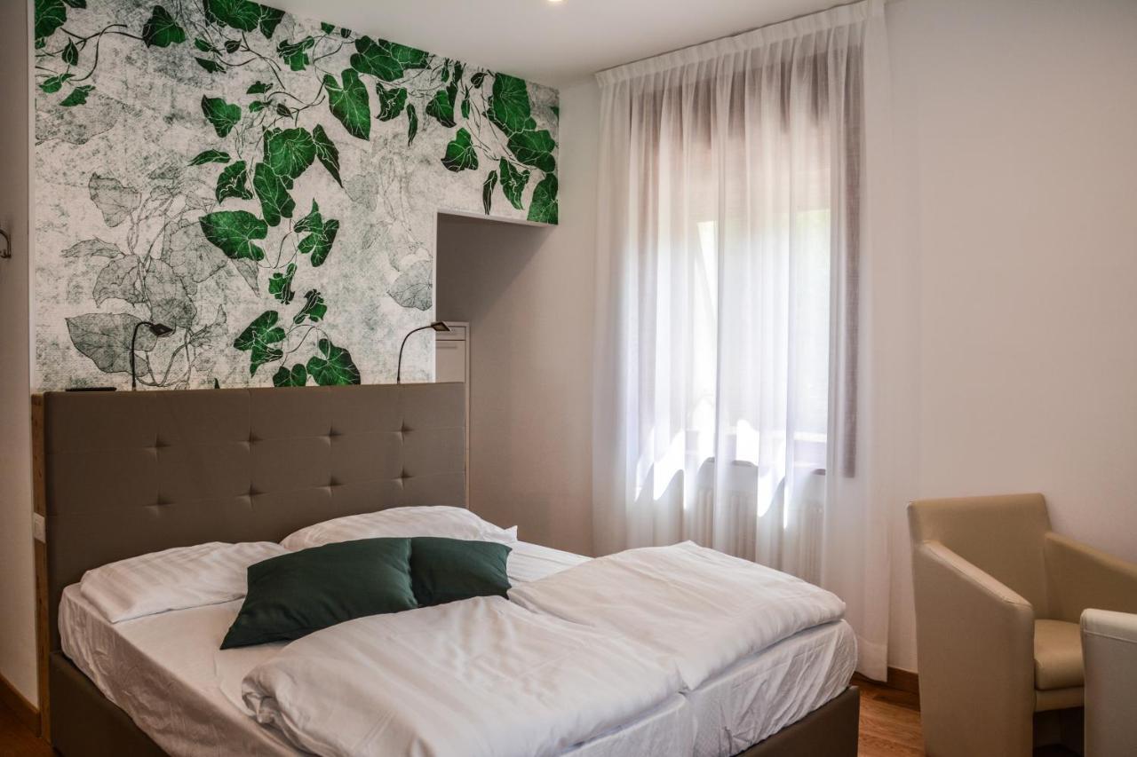 Villa Torbole 토르볼레 외부 사진