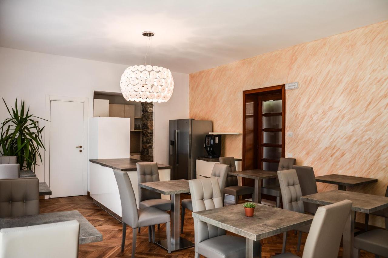 Villa Torbole 토르볼레 외부 사진