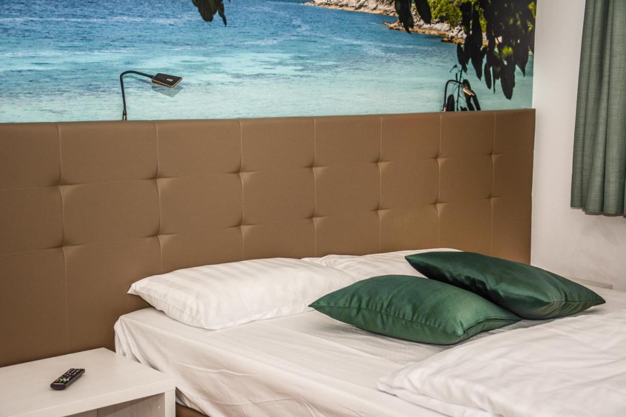 Villa Torbole 토르볼레 외부 사진