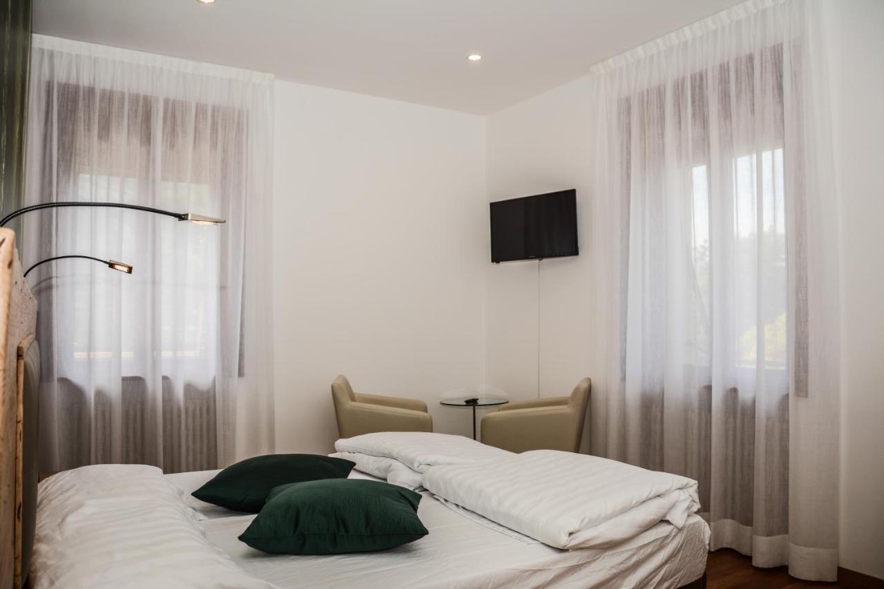 Villa Torbole 토르볼레 외부 사진